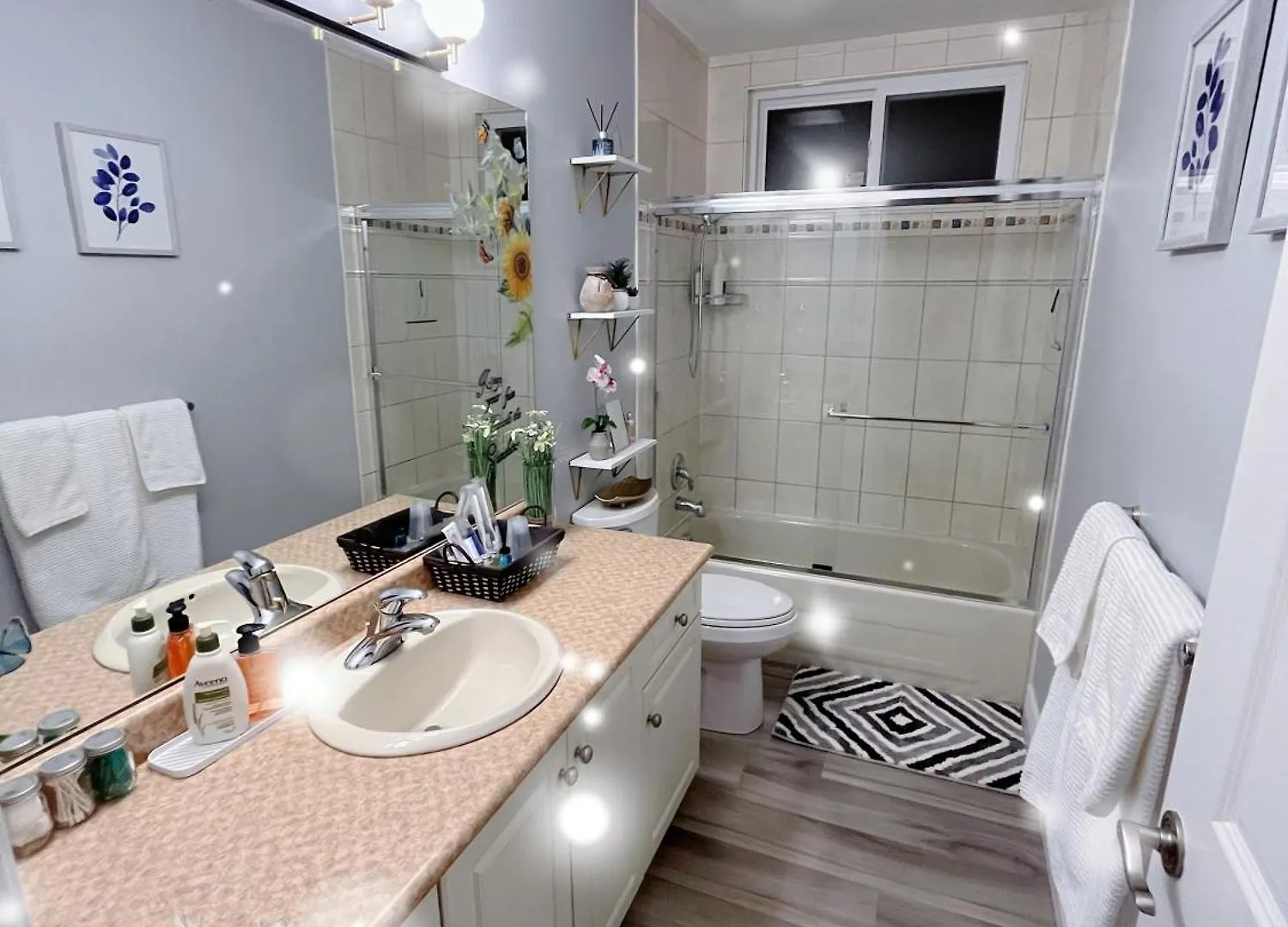 Apartmán 2-Cozy Private Suite-Free Parking-Netflix-Separate Entrance Richmond Kanada
